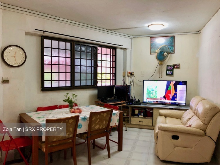 Yishun Street 72 thumbnail photo